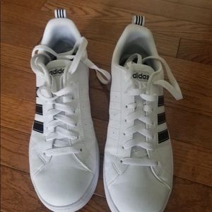Adidas tennis shoes